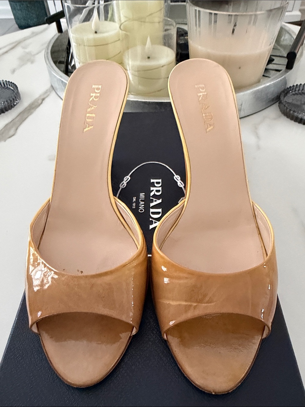 Prada Patent Leather Butter yellow/Tan Ombre Open-Toe Slide Mules
